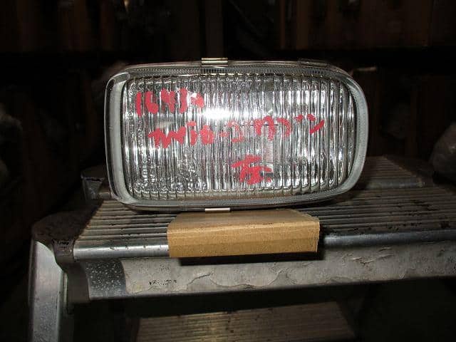 Left Fog Light MAZDA Capella Cargo 1994 Y-GVFW G09A51690C — photo 1