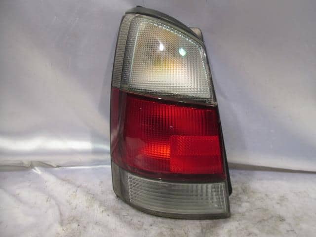 Left Tail Light SUBARU Pleo 2001 TA-RA1 — photo 2