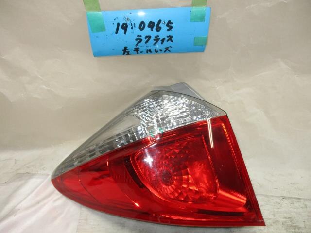 Left Tail Light TOYOTA Ractis 2012 DBA-NSP122 8156052730 — photo 1