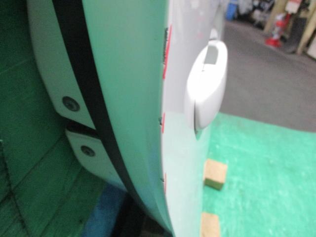 Rear Right Door Assembly TOYOTA Prius DAA-ZVW30 — photo 3