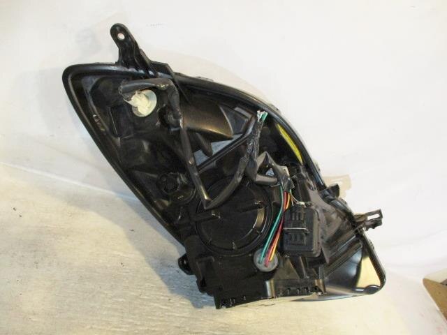 Left Headlight TOYOTA Vitz 2008 DBA-SCP90 — photo 4