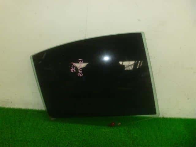 Rear Right Door Windshield BMW 3 Series 2003 GH-AY20 — photo 1