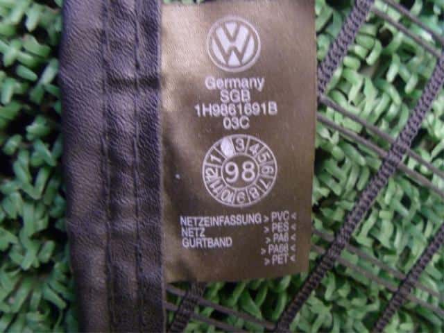 Interior Parts VOLKSWAGEN Golf 1999 E-1HADZ — photo 4