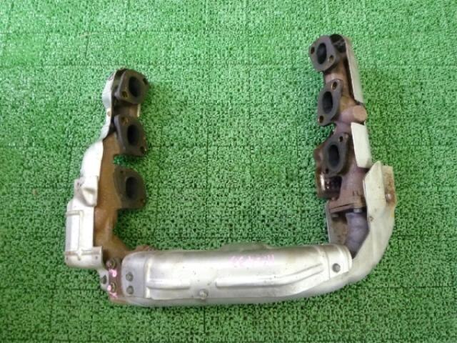 Exhaust Manifold NISSAN Cedric 2000 GH-HY34 — photo 1