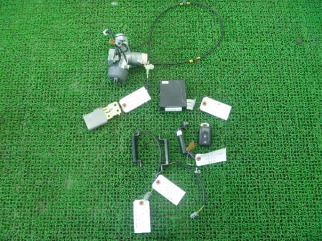 Electrical Component NISSAN March 2004 UA-AK12 — photo 4