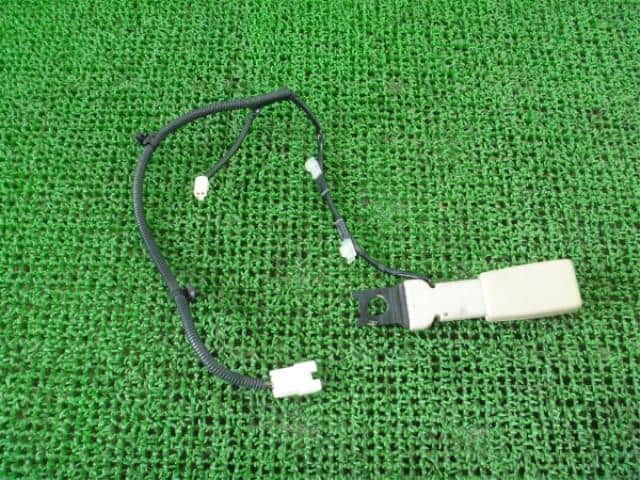 Seat Belt TOYOTA Crown 1999 GH-JZS171 — photo 3