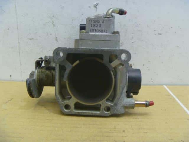 Throttle Body MAZDA Capella Cargo 1999 GF-GWER FSN513640 — photo 4