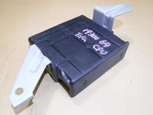 Engine Control Unit MITSUBISHI eK Wagon 2003 LA-H81W — photo 4