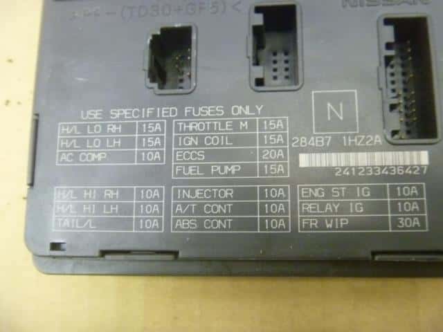Electrical Component NISSAN Latio 2012 DBA-N17 284B71HZ6A — photo 3