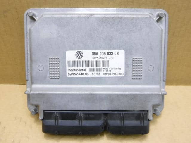 Engine Control Unit VOLKSWAGEN New Beetle 2010 ABA-9CBFS 5WP4374808 — photo 1