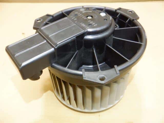 Blower Motor SUZUKI Cervo 2006 CBA-HG21S 7415058J00 — photo 3