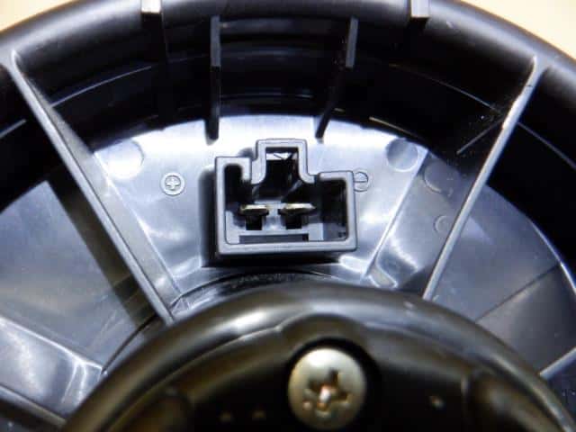 Blower Motor SUZUKI Cervo 2006 CBA-HG21S 7415058J00 — photo 2