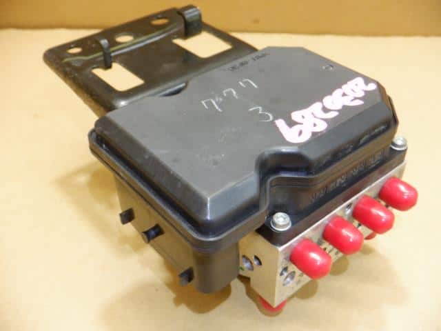 ABS Actuator SUZUKI Landy 2013 DBA-SC26 5611051Z00 — photo 4