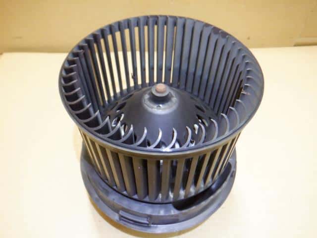 Blower Motor PEUGEOT 207 2009 ABA-A75F01 — photo 3