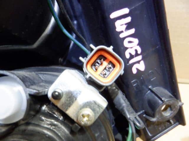 Right Tail Light MITSUBISHI COLT PLUS 2010 DBA-Z24W — photo 4