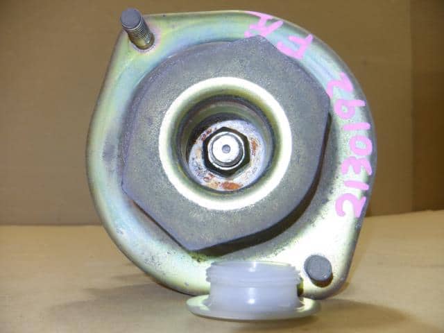 Front Left Strut DAIHATSU Move 2001 LA-L900S — photo 3