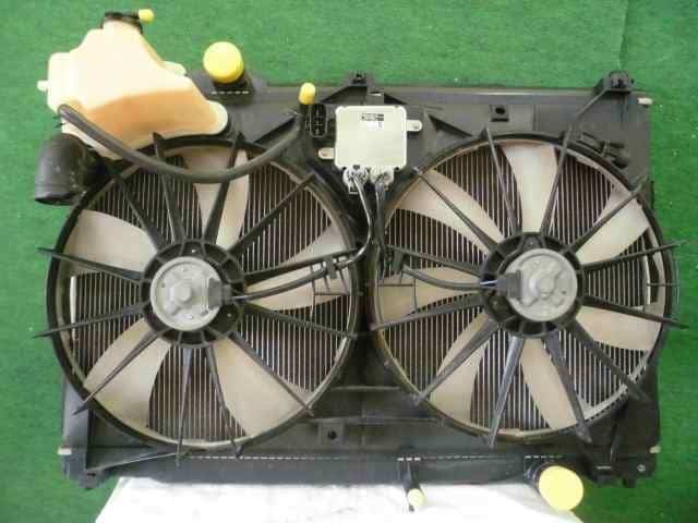 Radiator TOYOTA Crown 2007 DBA-GRS182 — photo 1