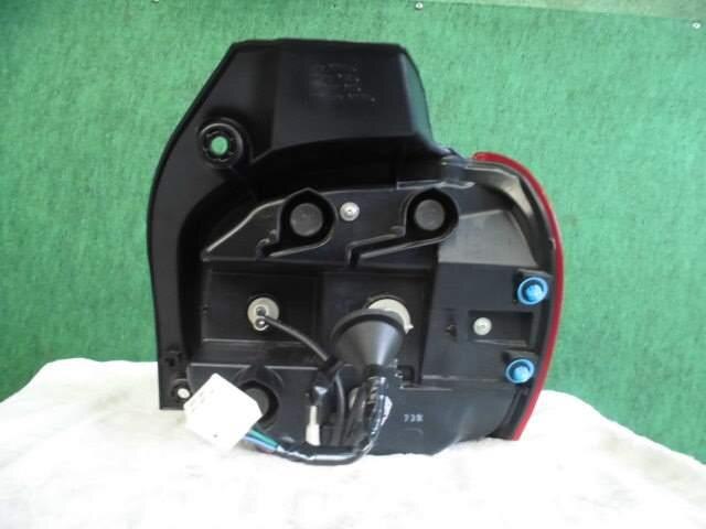 Left Tail Light TOYOTA Passo 2017 DBA-M700 — photo 4