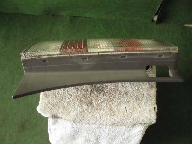 Left Tail Light TOYOTA bB 2003 UA-NCP31 — photo 4