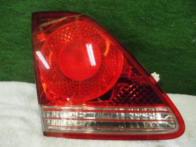 Rear Finish Panel TOYOTA Crown 2004 UA-GRS182 8159030130 — photo 1