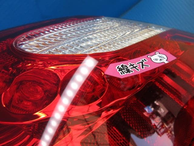 Left Tail Light NISSAN Fuga 2011 DBA-KY51 — photo 3