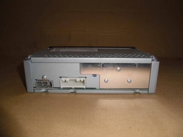 Radio NISSAN Nv350 — photo 2