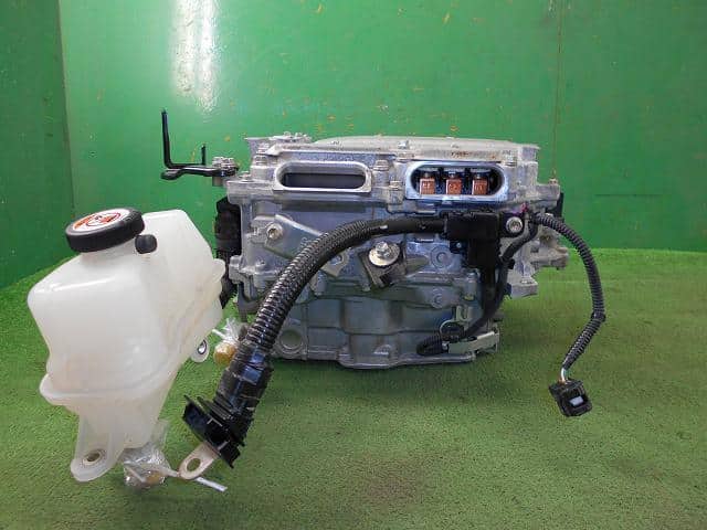 Inverter TOYOTA Crown Majesta 2016 DAA-GWS214 G92A030031 — photo 2