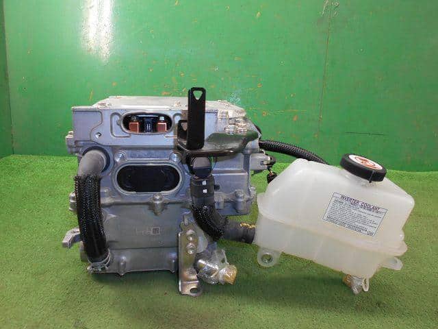 Inverter TOYOTA Crown Majesta 2016 DAA-GWS214 G92A030031 — photo 7