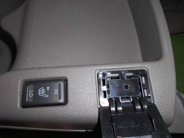 Console Box NISSAN Leaf_ 2012 ZAA-AZE0 — photo 6