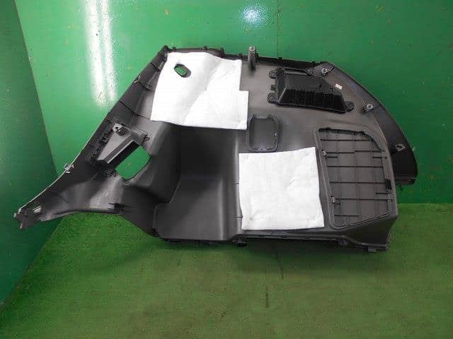 Interior Parts NISSAN Leaf_ 2012 ZAA-AZE0 — photo 3