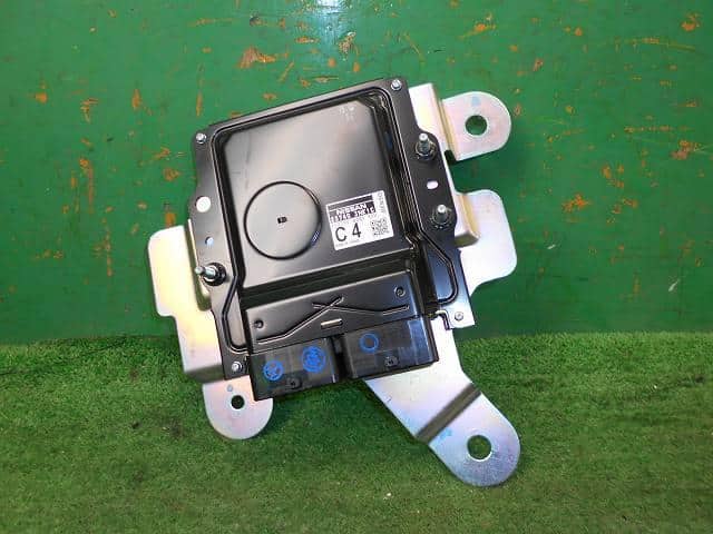 Engine Control Unit NISSAN Leaf_ 2012 ZAA-AZE0 — photo 1