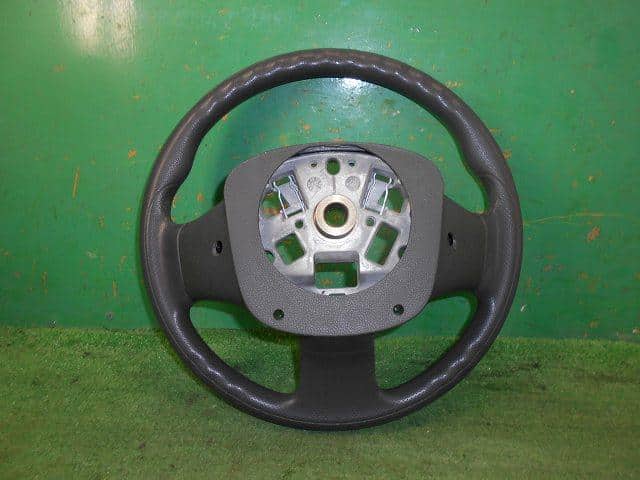 Steering Wheel NISSAN Cube 2014 DBA-Z12 — photo 2