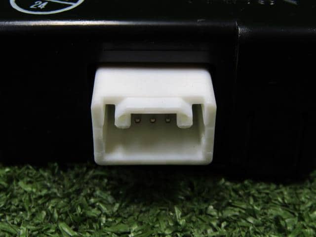 Electrical Component TOYOTA COROLLA 2005 DBA-NZE121 — photo 3