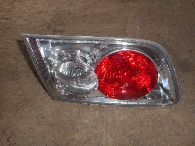 Rear Finish Panel MAZDA Atenza 2004 UA-GYEW — photo 1