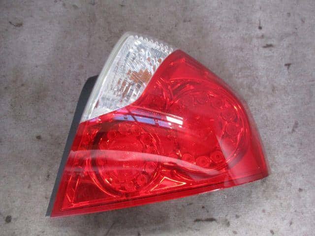 Right Tail Light NISSAN Fuga 2004 CBA-PY50 — photo 1