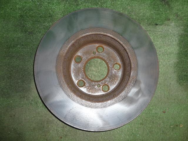 Front Right Disk Rotor TOYOTA Ractis 2011 DBA-NSP120 — photo 2