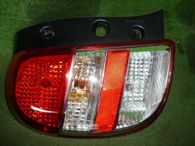 Left Tail Light NISSAN March 2012 DBA-K13 — photo 1