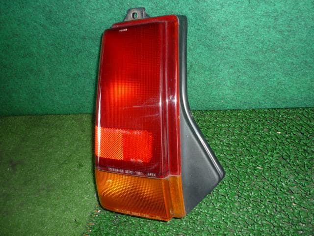 Left Tail Light SUZUKI Alto 1993 E-CS22S 3567070B00 — photo 3