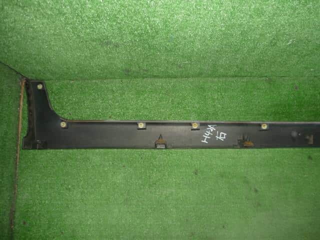 Right Side Step MITSUBISHI Toppo Bj 2001 GF-H42A — photo 4