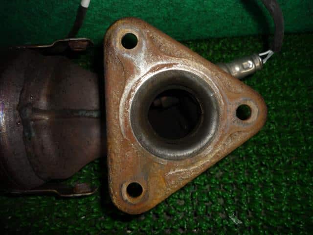Exhaust Manifold SUZUKI Lapin 2015 DBA-HE33S 1411074P00 — photo 4