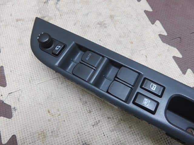 Power Window Switch SUZUKI Swift 2007 DBA-ZC11S 3799062J30 — photo 2