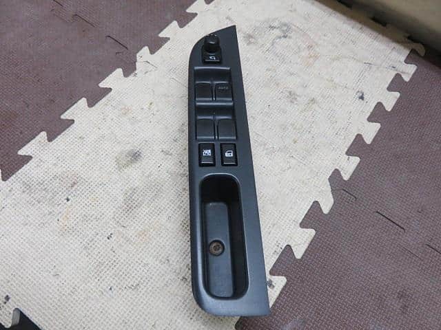 Power Window Switch SUZUKI Swift 2007 DBA-ZC11S 3799062J30 — photo 1