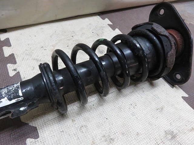 Rear Right Strut BMW Bmw mini_ 2002 GH-RA16 33 506 764 913 — photo 3