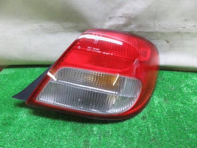 Right Tail Light SUBARU Impreza 2001 TA-GGA 84201FE060 — photo 1