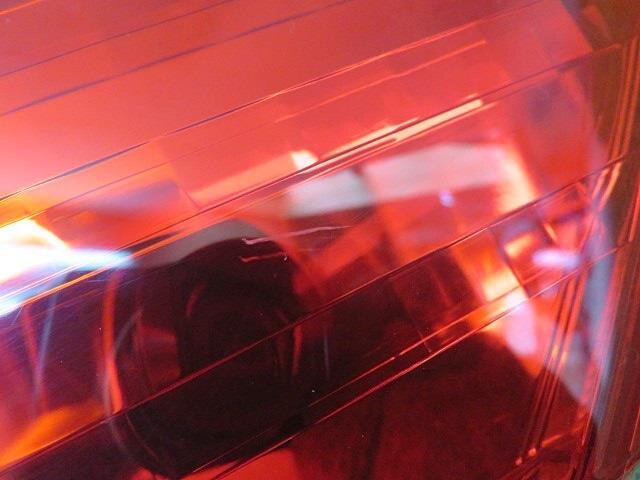 Left Tail Light TOYOTA Wish 2011 DBA-ZGE25 — photo 4