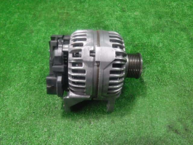 Alternator Mitsubishi Fuso 2015 TKG-FEA20 ME230740 — photo 1