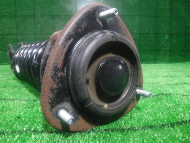 Front Left Strut TOYOTA Townace 2015 DBF-S412 — photo 2