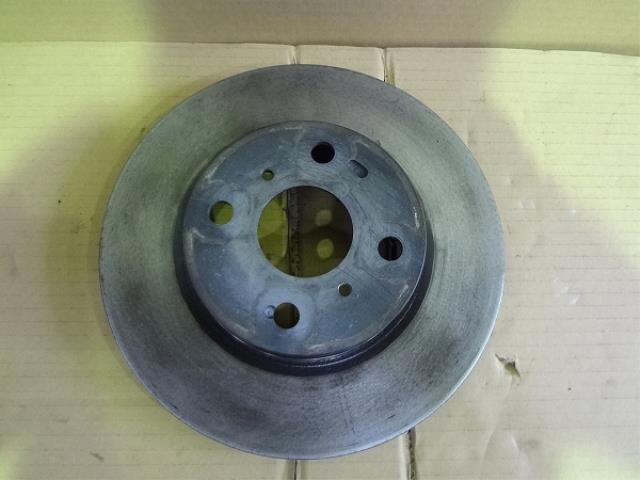 Front Disk Rotor TOYOTA Vitz 2009 DBA-KSP90 — photo 1