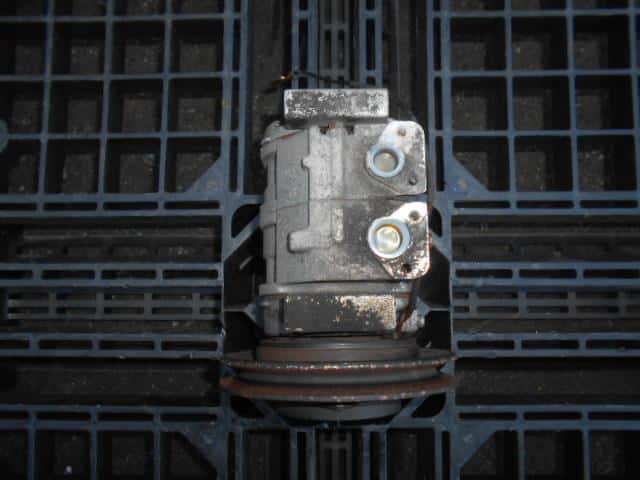 A/C Compressor Mitsubishi Fuso Fighter Mignon 2005 PA-FK71RJ MK509014 — photo 5