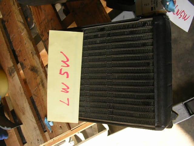 Air Conditioner Assembly MAZDA MPV 2000 GF-LW5W L08161J10 — photo 1